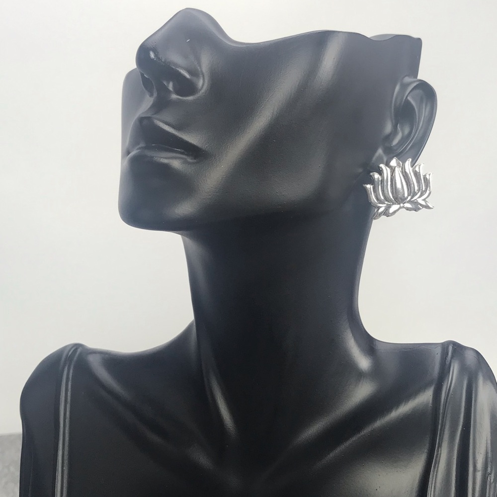 Oxidized Silver Plated Lotus Studs
